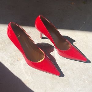Stuart Weitzman Patent Red Leather 4 inch heel pointed toe 12 M new never worn